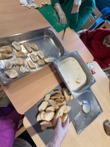 Pascua y Sant Jordi en Residencias La Torreta