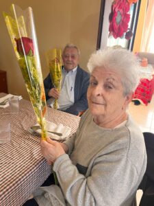 Pascua y Sant Jordi en Residencias La Torreta